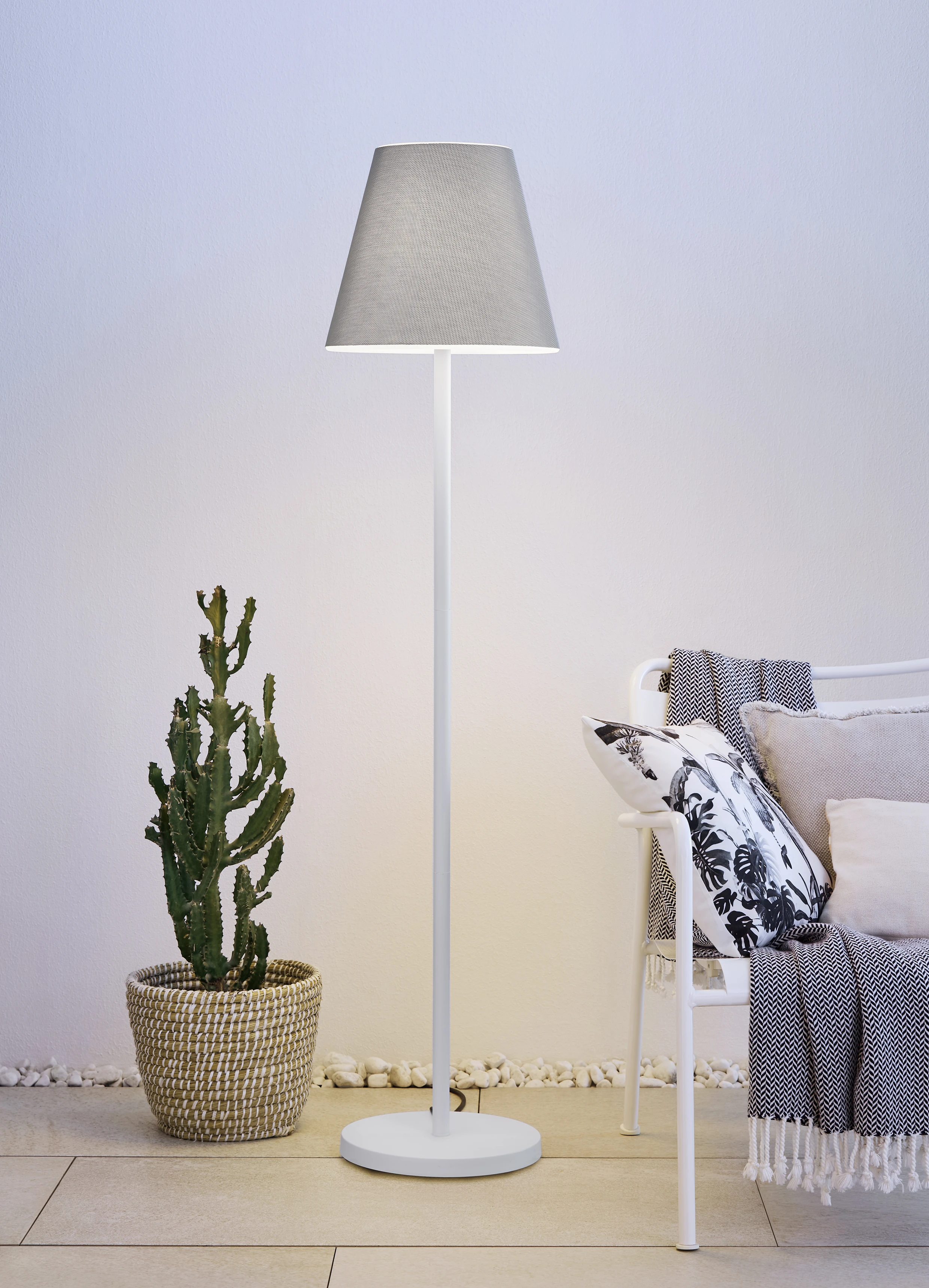 LED Stehlampe SWAP 150 - Flurlampe von moree Grey coated fabric shade ohne Leuchtmittel