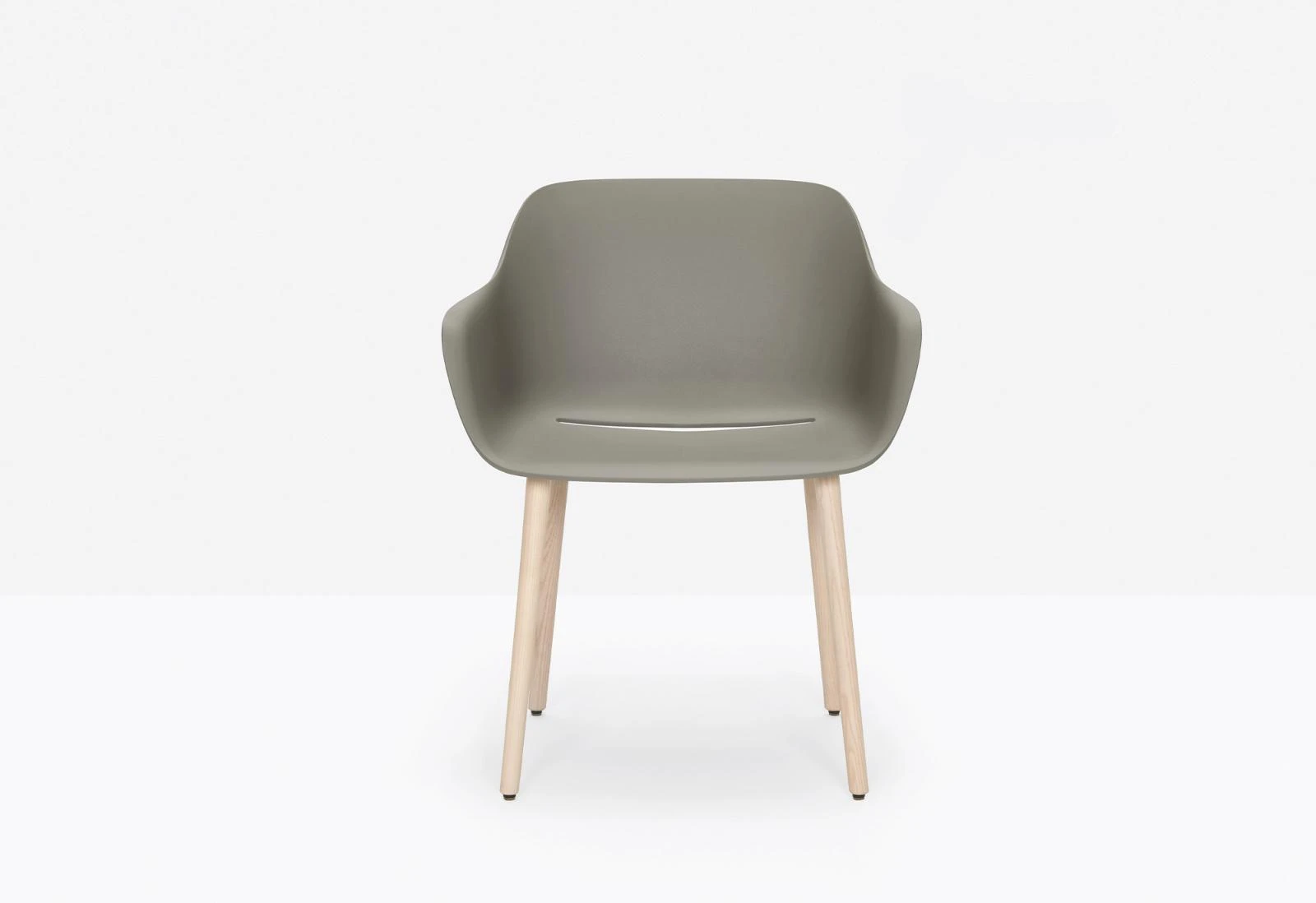 Stuhl BABILA XL 2754R - 100% Recycled von Pedrali FR - gebleichtes Eschenholz