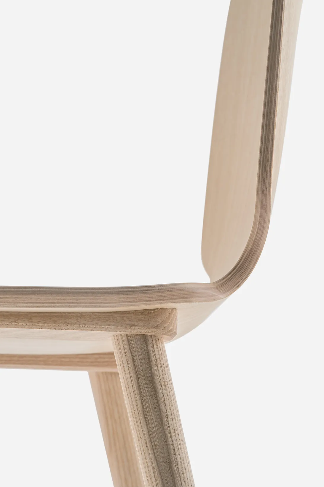 Stuhl BABILA 2700 - Holzstuhl von Pedrali FR - gebleichtes Eschenholz