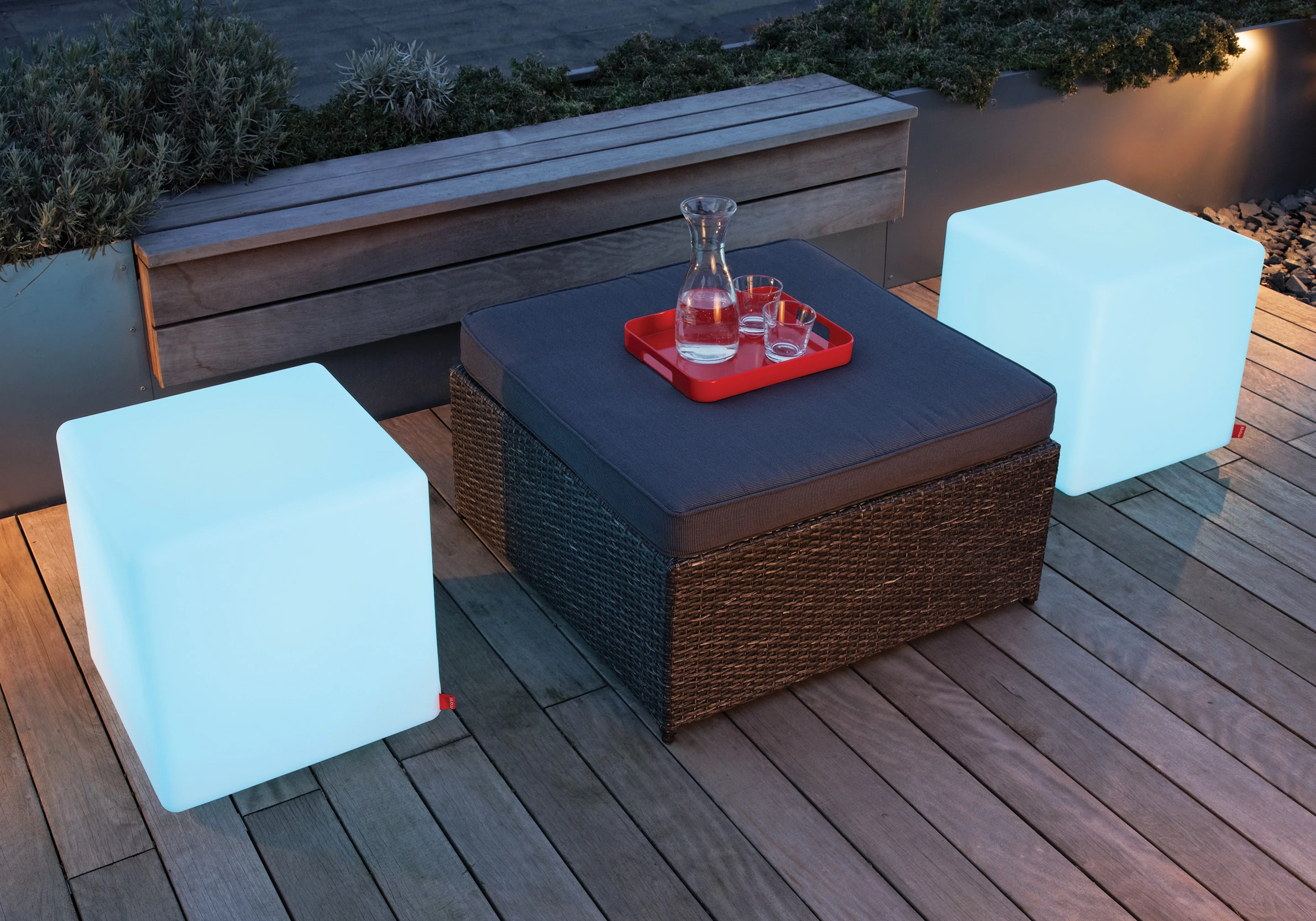 LED Würfel CUBE - Leuchtwürfel von moree Felt cushion may green Cube LED weiss 230V Zuleitung Outdoor
