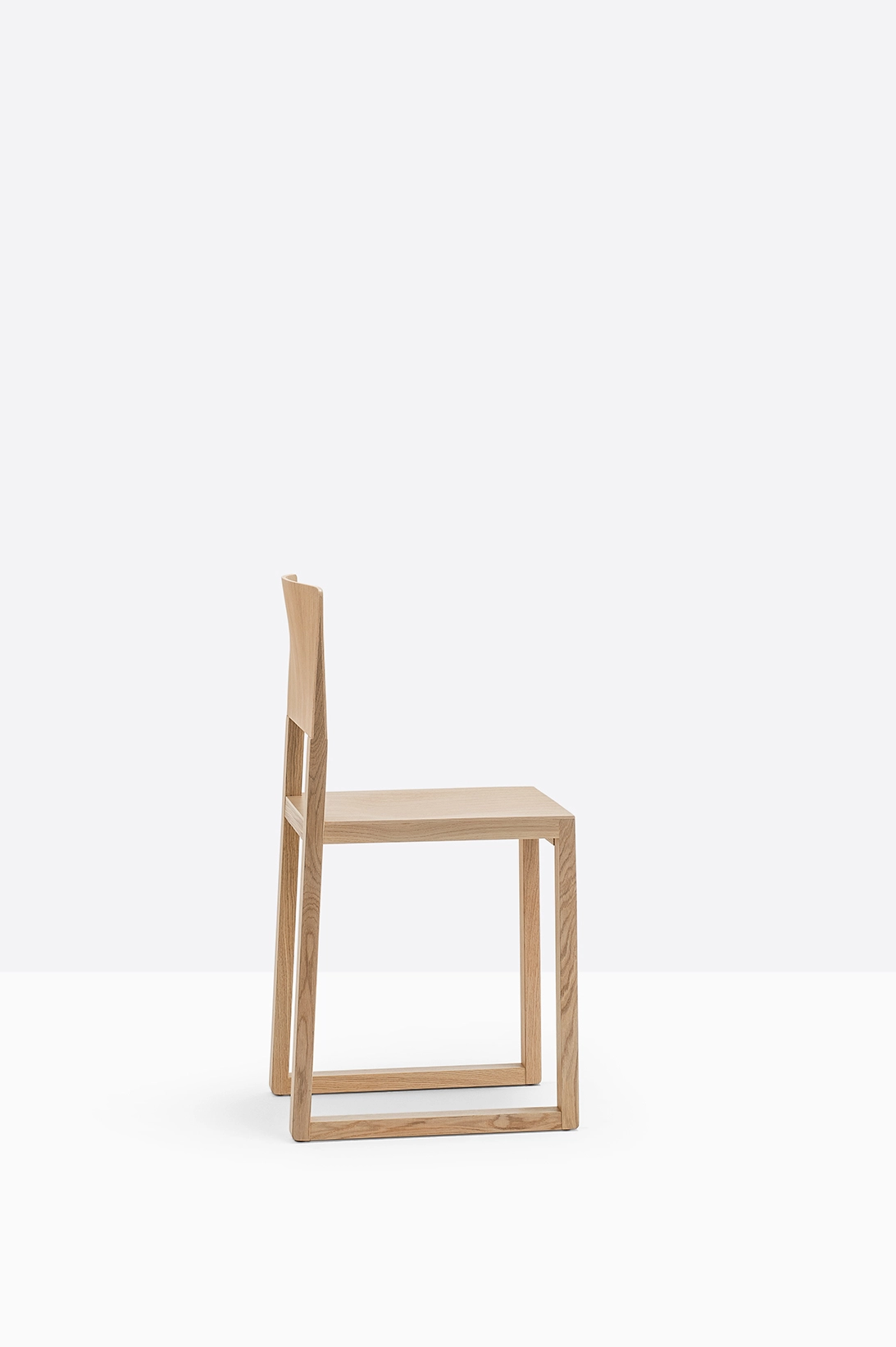 Stuhl BRERA 380 - Holz von Pedrali RA - rosa lackiert