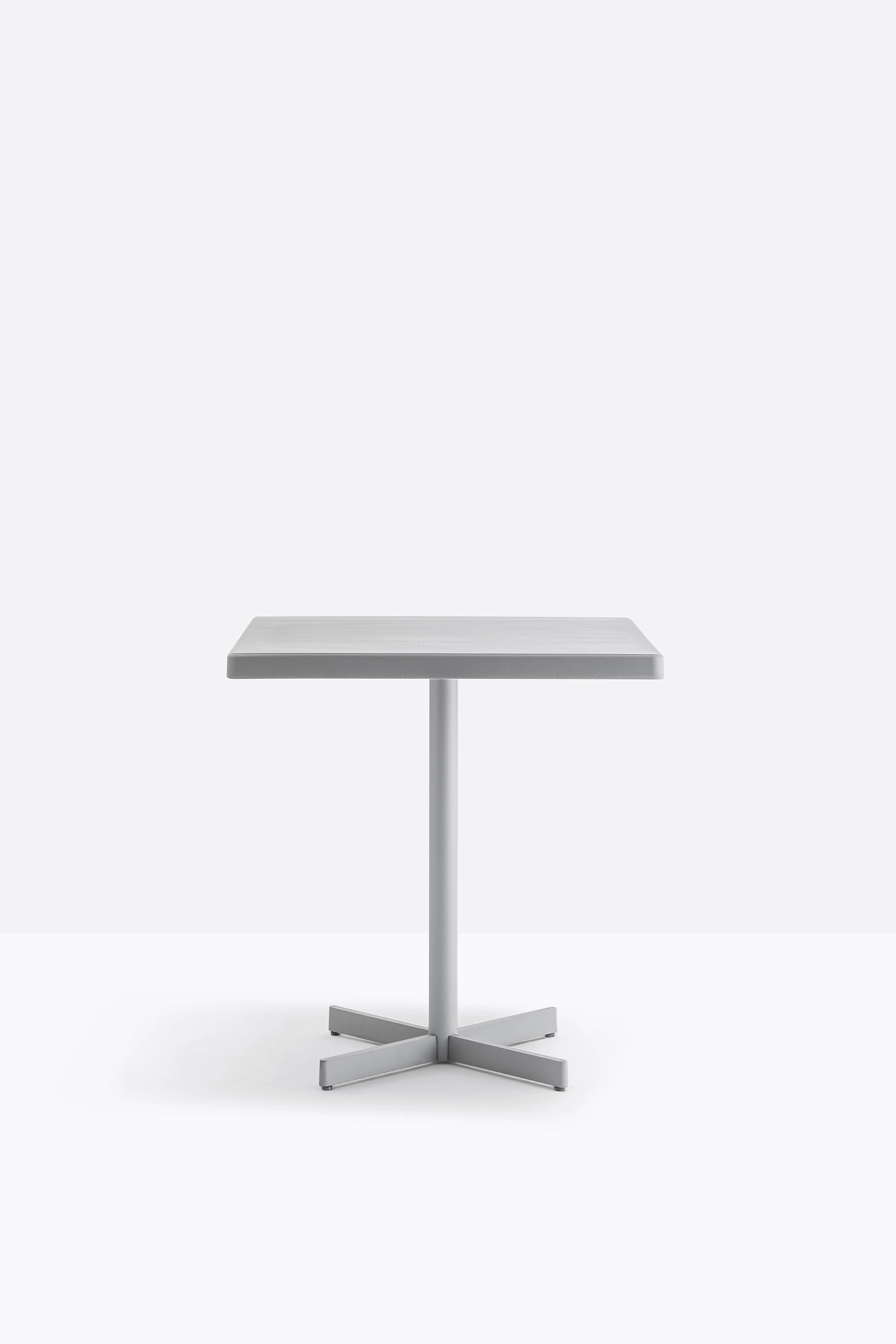 Tischgestell PLASTIC-X 4740 von Pedrali